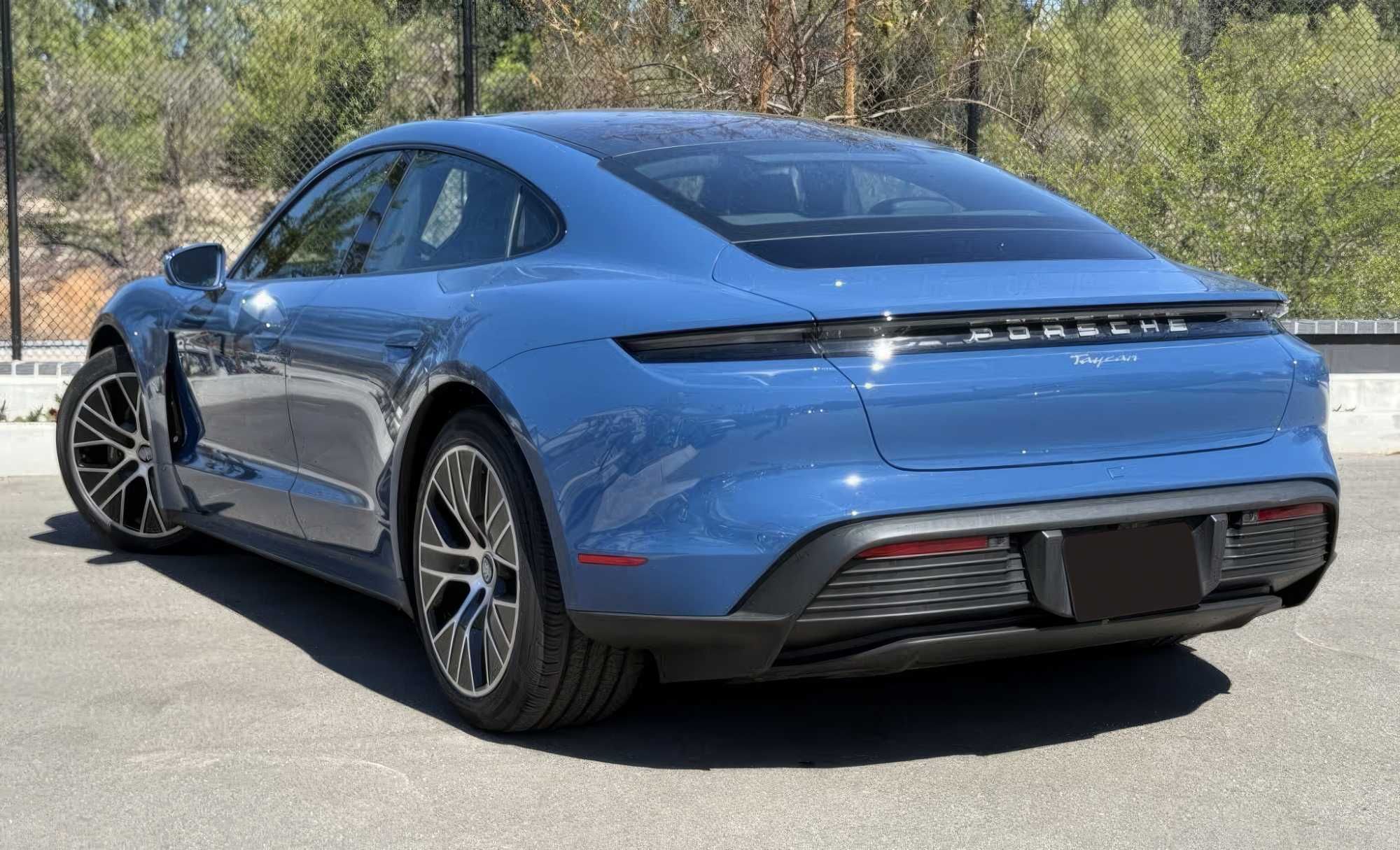 2022 Porsche Taycan: 38 000 $ - Porsche Дніпро на Olx 2022 Porsche Taycan: 38 000 $ - Porsche Дніпро на Olx
