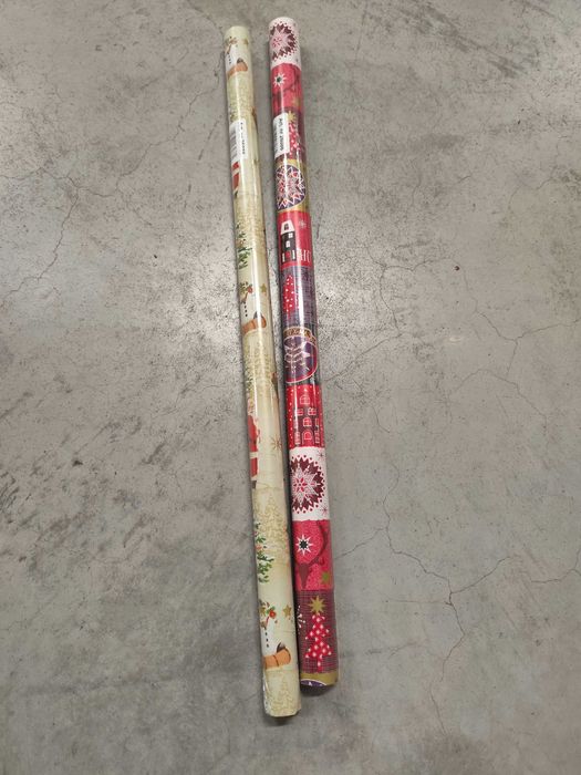 Papier świąteczny. Nowy