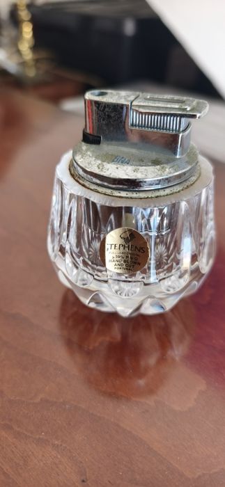 Isqueiro antigo em cristal - stephens