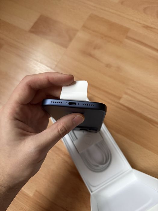 iPhone 17 Pro Max 256 GB Deep Blue New Open Box