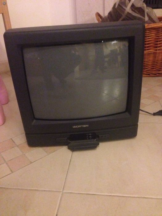 Vendo TV Worten avariada