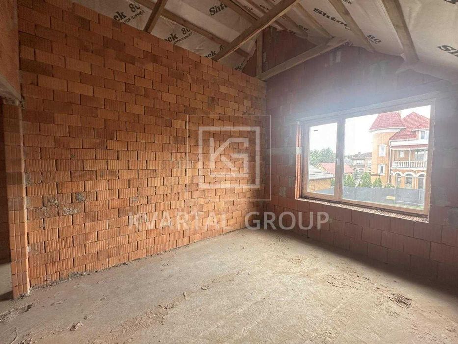 Терміновий продаж. Будинок з ГАЗОМ! Стоянка за шлагбаумом.