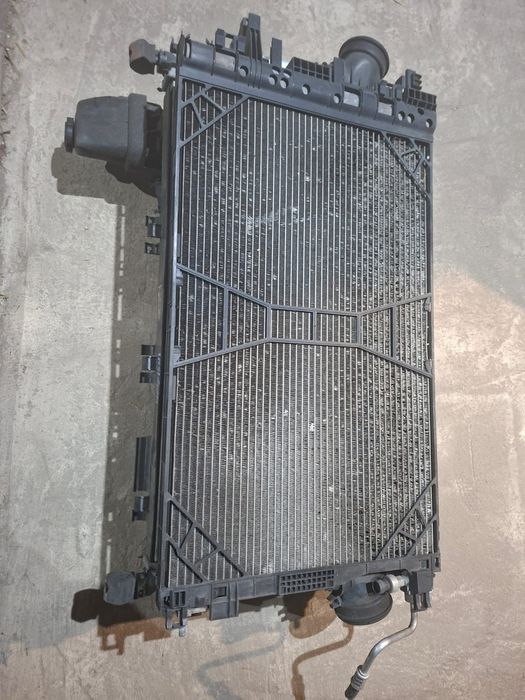 Pas chlodnic opel insignia a 2.0cdti 163km