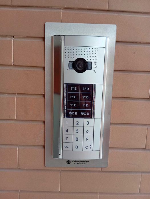 Vídeoporteiro Moradia, Prédio e Condomínio Bticino, Fermax Carcavelos