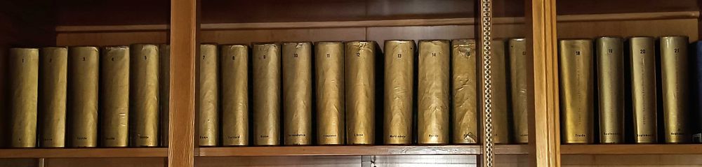 Verbo Enciclopédia Luso-Brasileira de Cultura, completa em bom estado