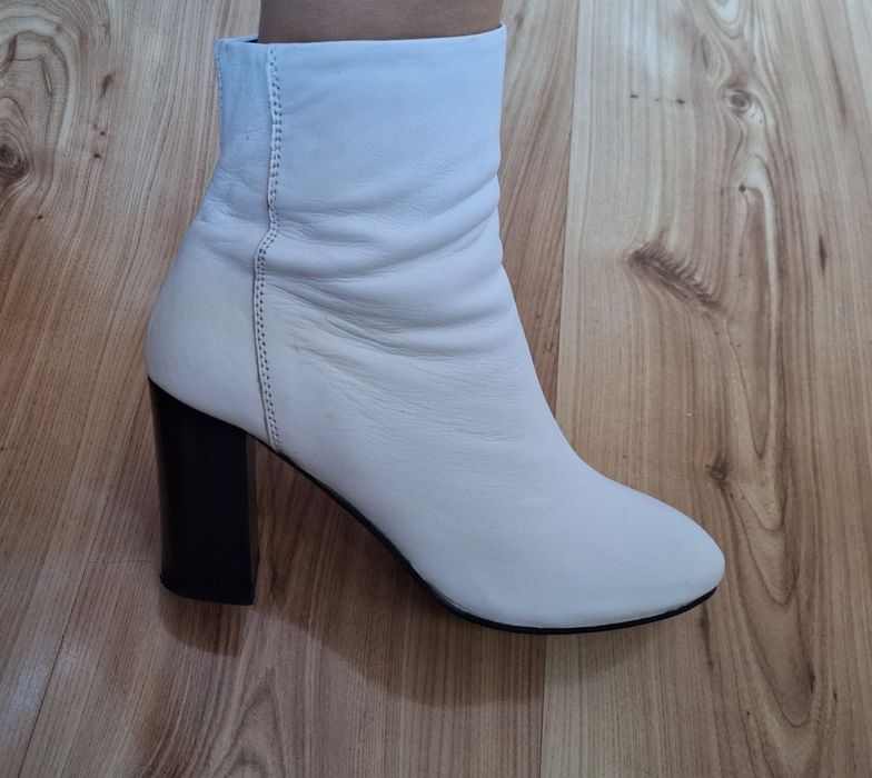 Botki skórzane firmy asos