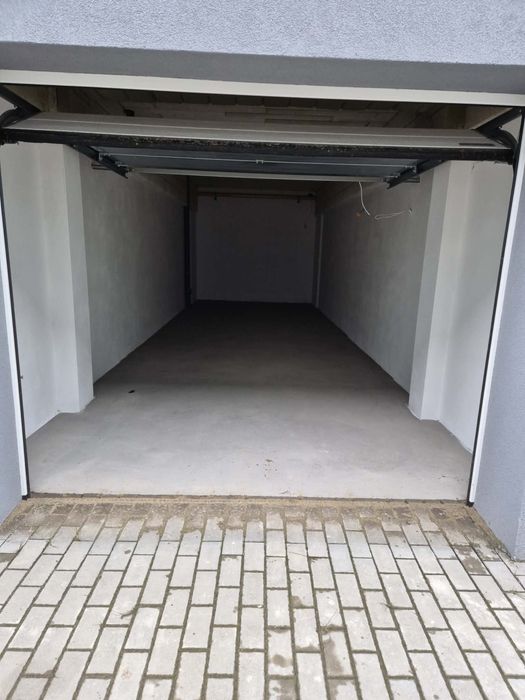 Wynajme garaż dwustanowiskowy/magazyn 34m2