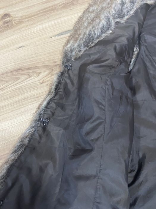 futro brazowe bezrekawnik