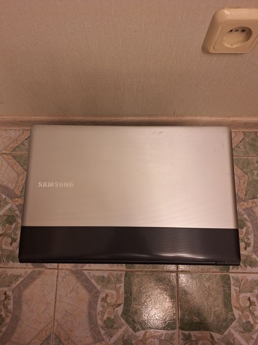 Срочно! Ноутбук Samsung 305E (NP305E5A-S01UA) SSD 120 Gb