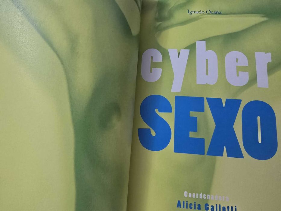Cyber Sexo - Alicia Galloti