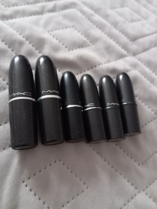 MAC szminki matowe błyszczące różne kolory