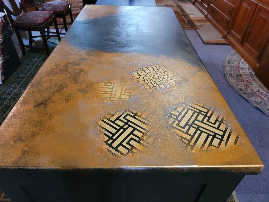 Cómoda antiga restaurada de forma personalizada