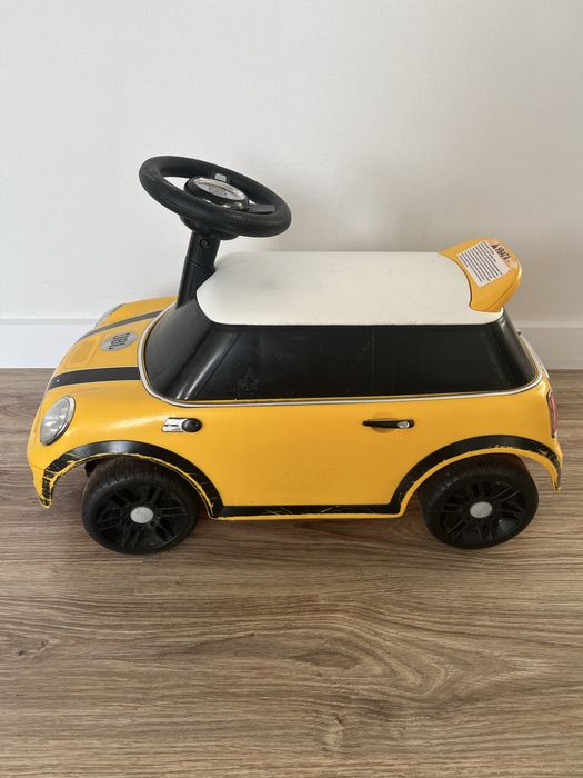 Машина толокар Міні купер