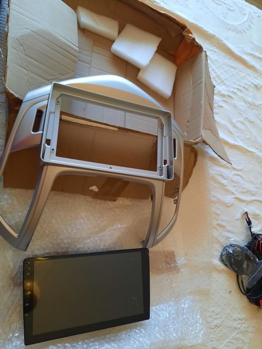 Rádio  e Bluetooth auto