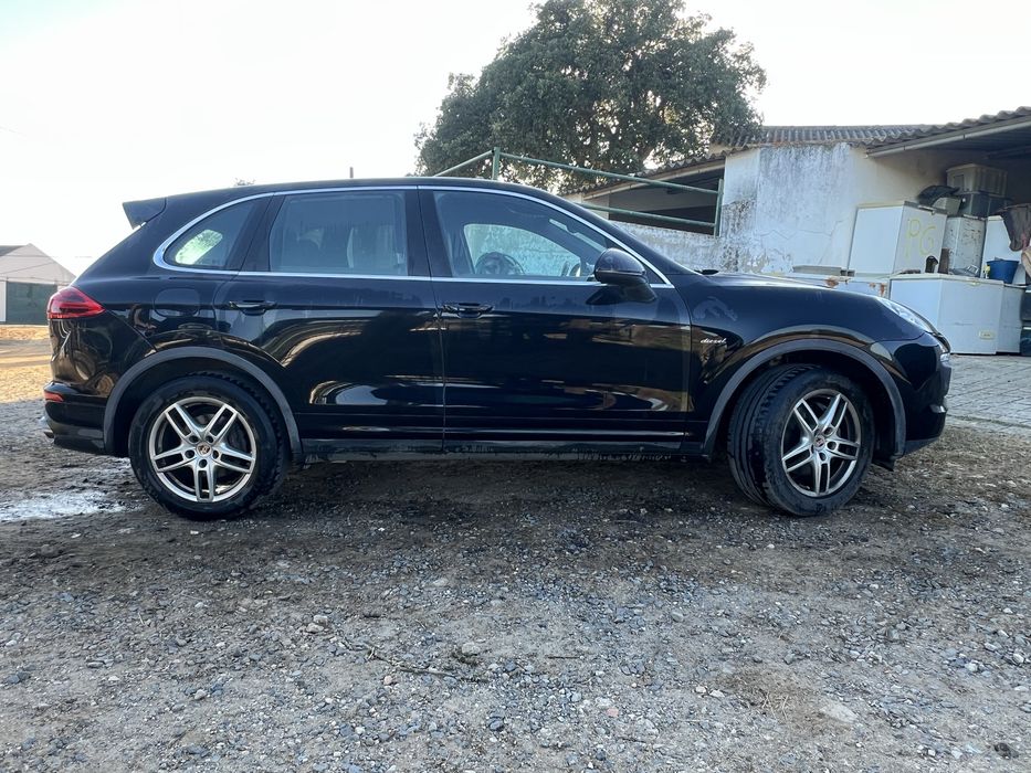 Porche Cayenne de 2015 em muito bom estado