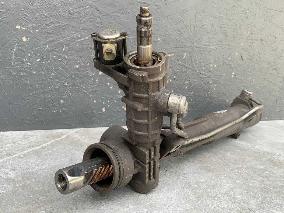 Рулевая рейка Рульова BMW 7 E65 E66 E67 2001-2008