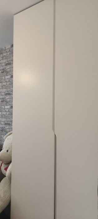 Szafa 120cm szeroka wysoka na 255cm z czterema szufladami