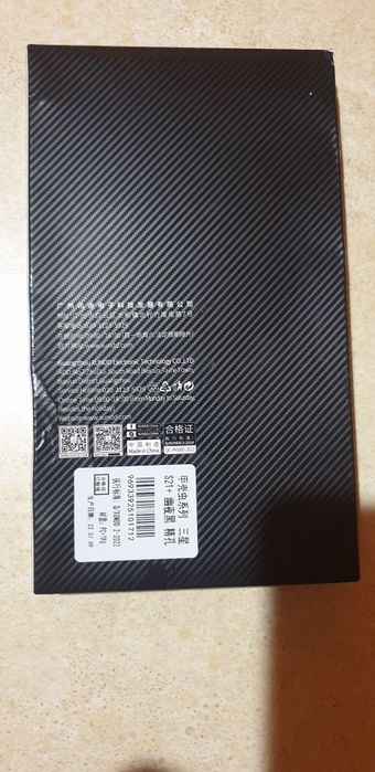 чохол        s21+