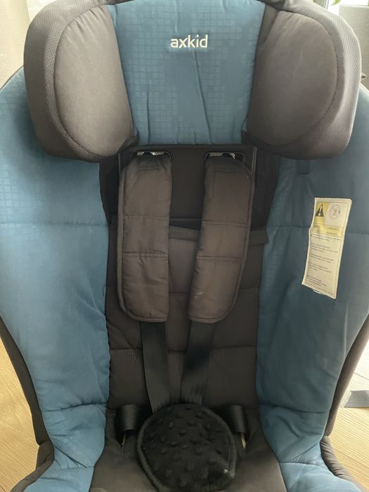 Fotelik RWF Axkid minikid 1.0