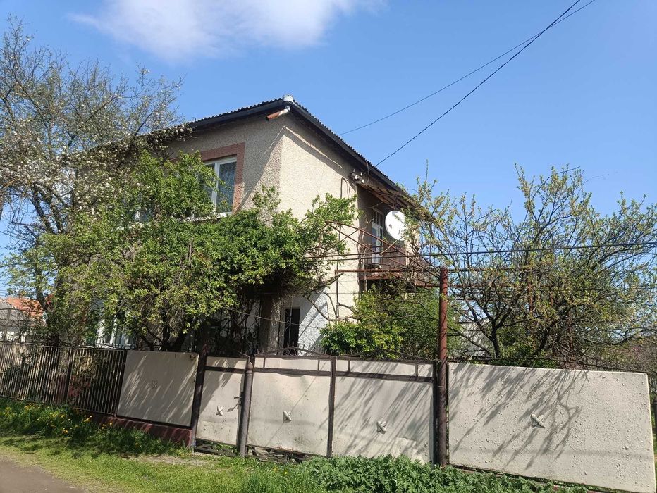 ТЕРМІНОВО 4-х кімнатний БУДИНКУ 121 кв.м. на тихій вулиці, 4.5 соток!