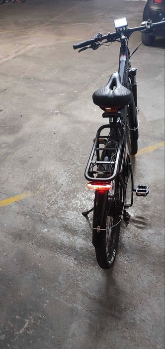 Bicicleta eléctrica 32Km/h 450W 100km autonomia