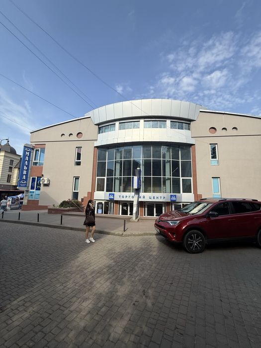 Оренда приміщень в торговому центрі