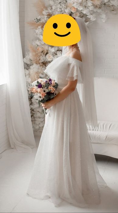 Весільна сукня розмір S (40-42) + фата