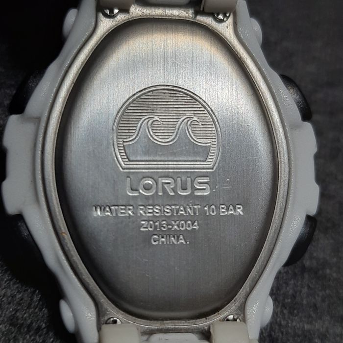 Часы женские LORUS!