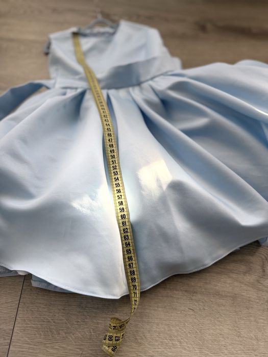 Сукня для дівчинки