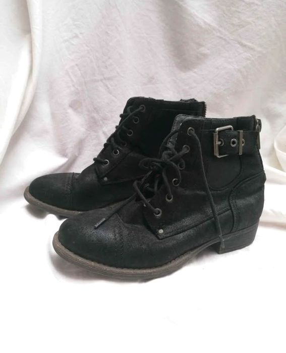 Botas Pretas estilo Combat