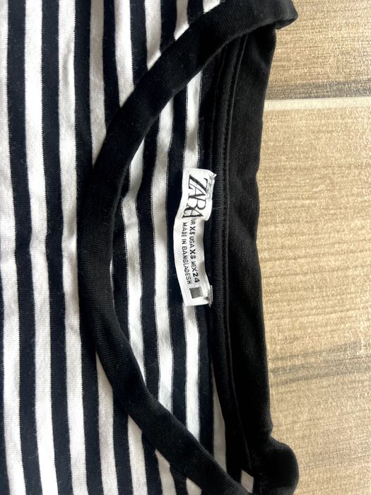 Sprzedam krótki top (koszulkę) ZARA