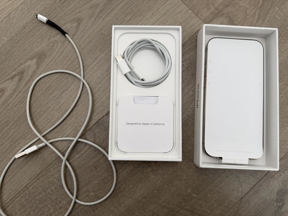 Iphone 14 Pro Gold 128Gb impecável com vários extras