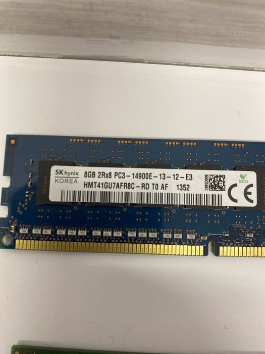 Оперативна пам'ять Samsung 8GB DDR3L PC3L-12800E 1600MHz ECC UDIMM 2Rx8