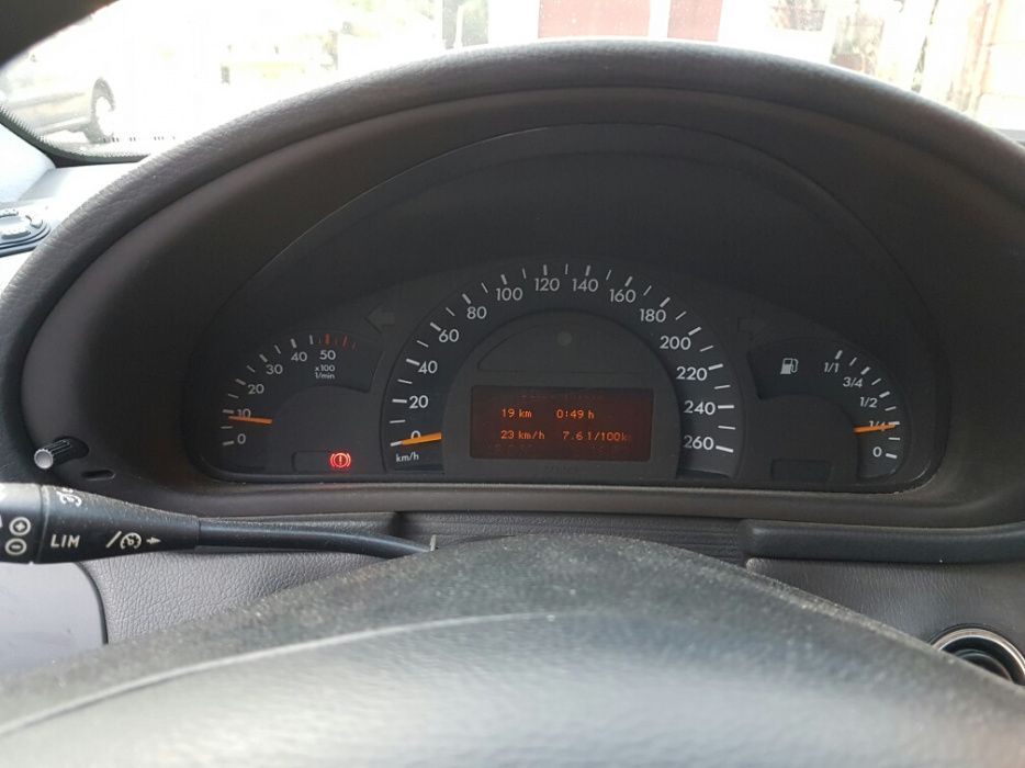 Quadrante Mercedes-Benz w203 LCD novo.