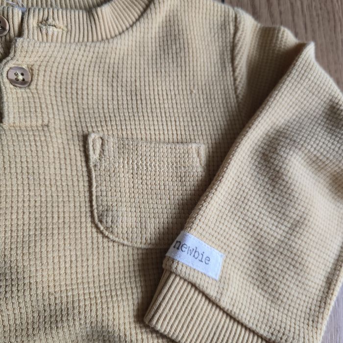 Sweter newbie 68 długi rękaw