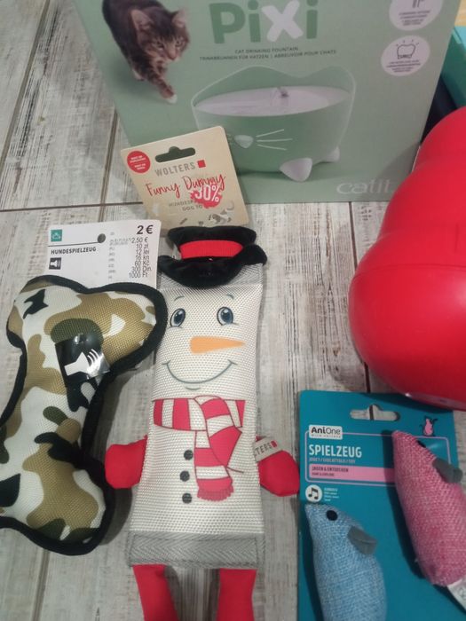 Игрушки для котов собак