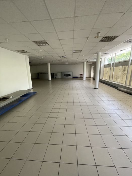 Продам помещение. Красная линия. Пр. Слобожанский( Правды)