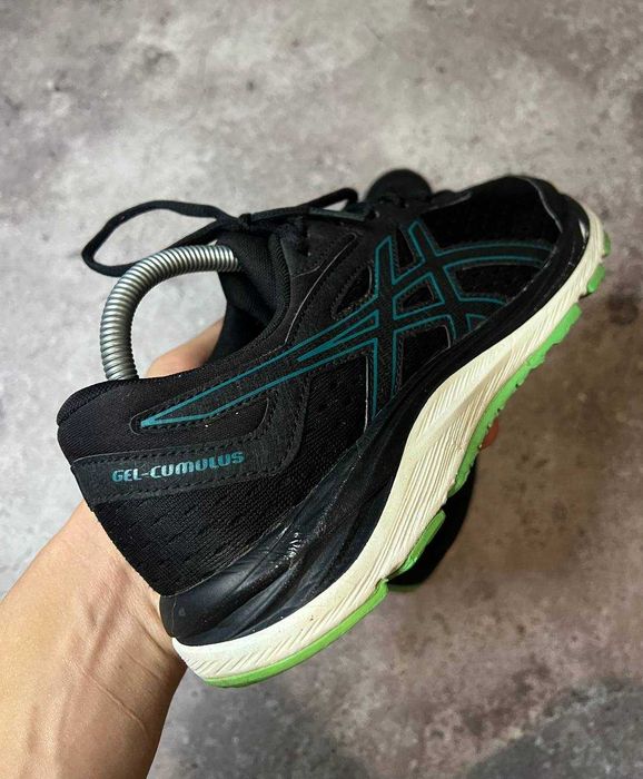 Кросівки ASICS Gel-Cumulus