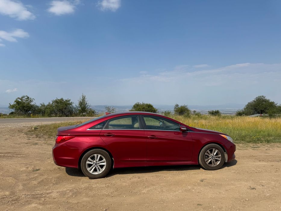 Продам авто Hyundai Sonata 2014 року в гарному стані!