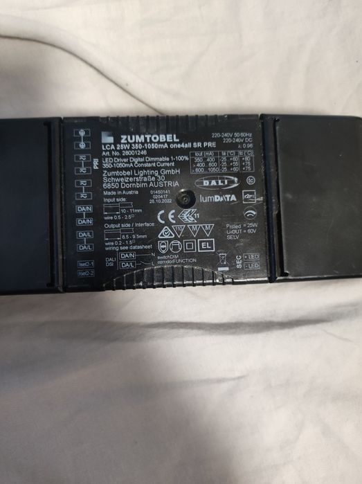 Sprzedam oprawę wpuszczaną Led