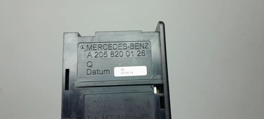 USB CONECÇAO MERCEDES-BENZ Classe C (W205)