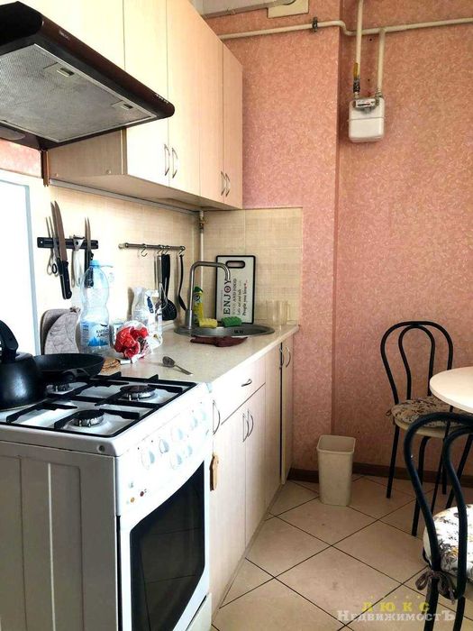 Продам однокомнатную квартиру ЖМ 7 Небо