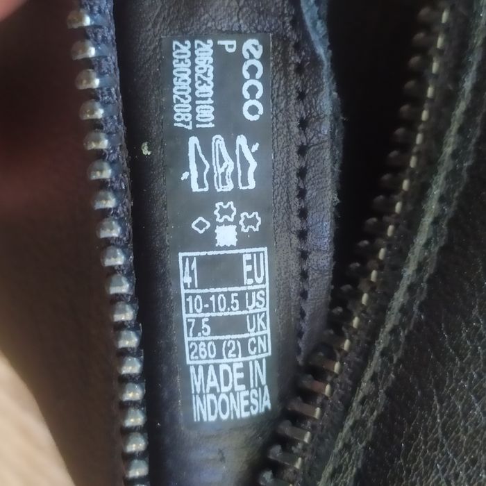 41,42.Стильні та вишукані ботильйони Eccо Shape 55 Western Boot