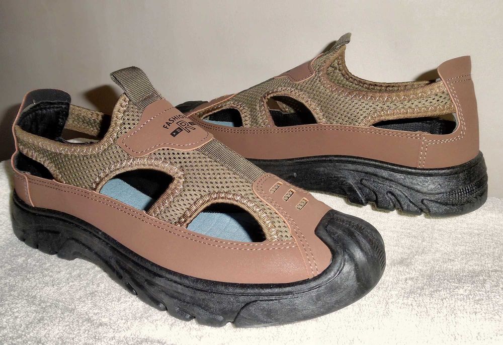 Сандалі 43 розмір