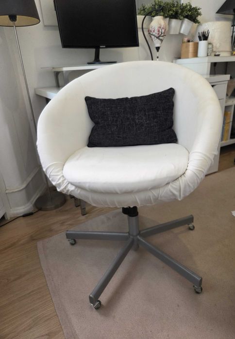 Cadeira para escritório SKRUVSTA - IKEA