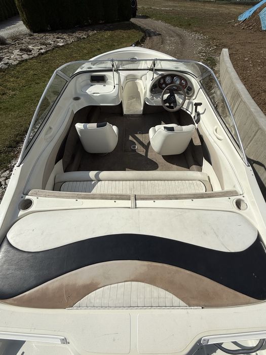 Łódź caravelle 176