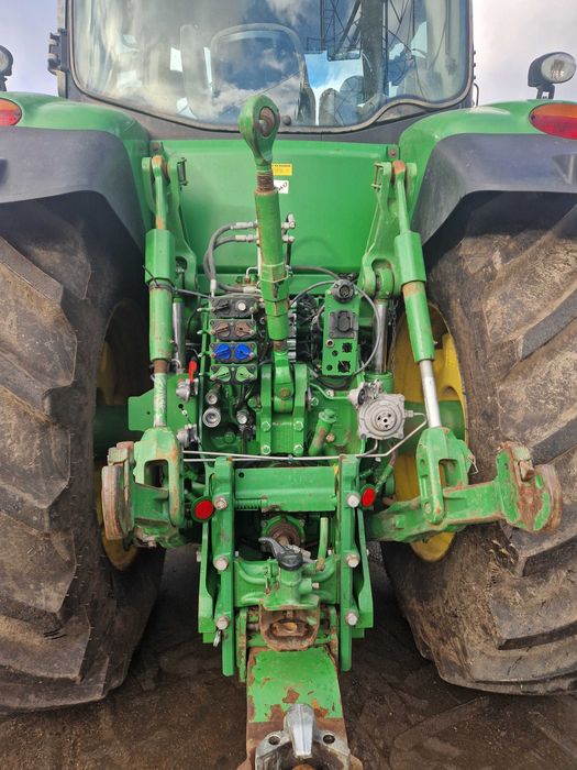 Sprzedam John Deere 8260R