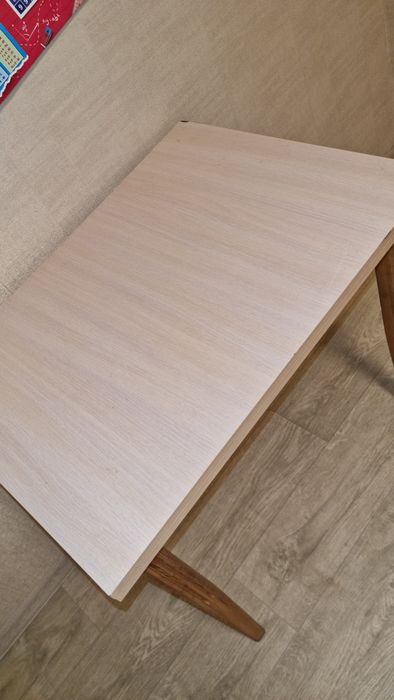 Стіл обідний розкладний