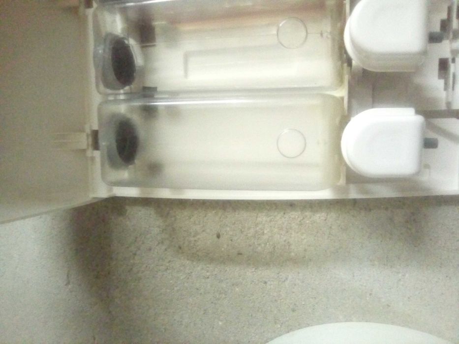 Dispensador de sabão, porta rolo de p. higiênico  porta rolo cozinha