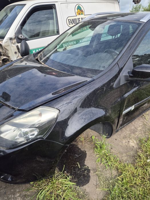 Kompletny przod renault clio III 2011